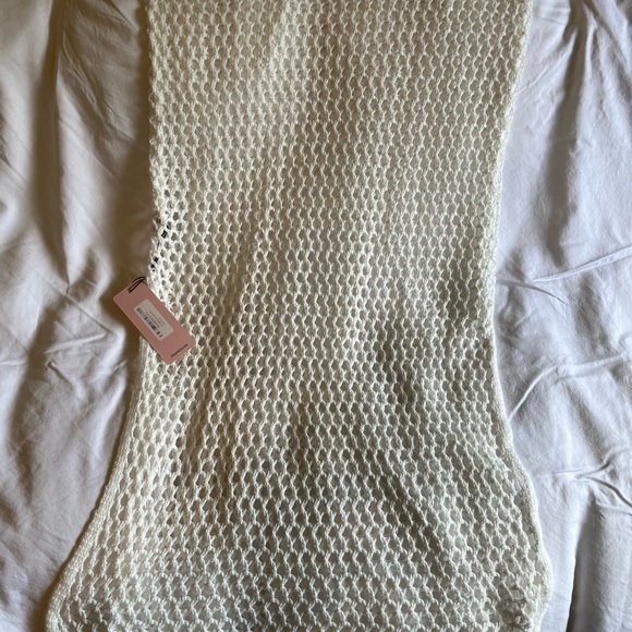💕NWT Gorgeous crochet Swim coverup/maxi dress, size M in a cream color - Picture 4 of 5